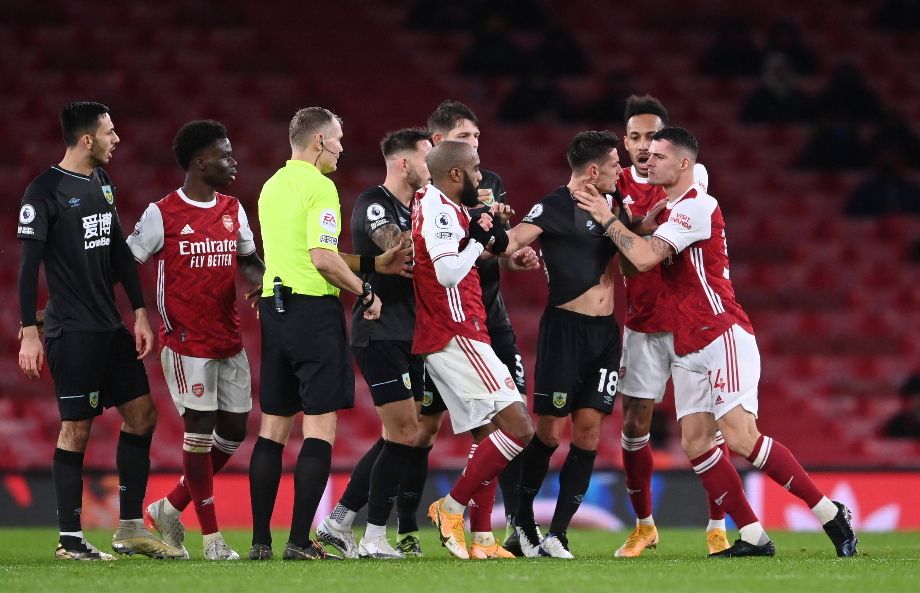 激励着年轻 激励着年轻