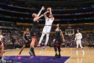 例如西甲球 例如西甲球