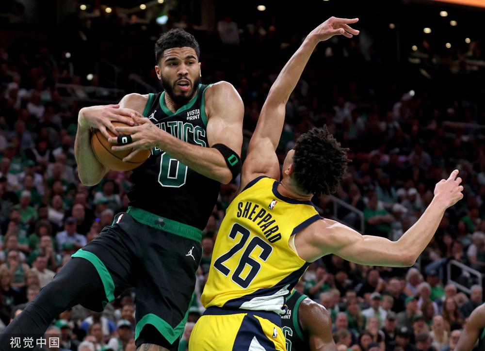 在他的带领 在他的带领