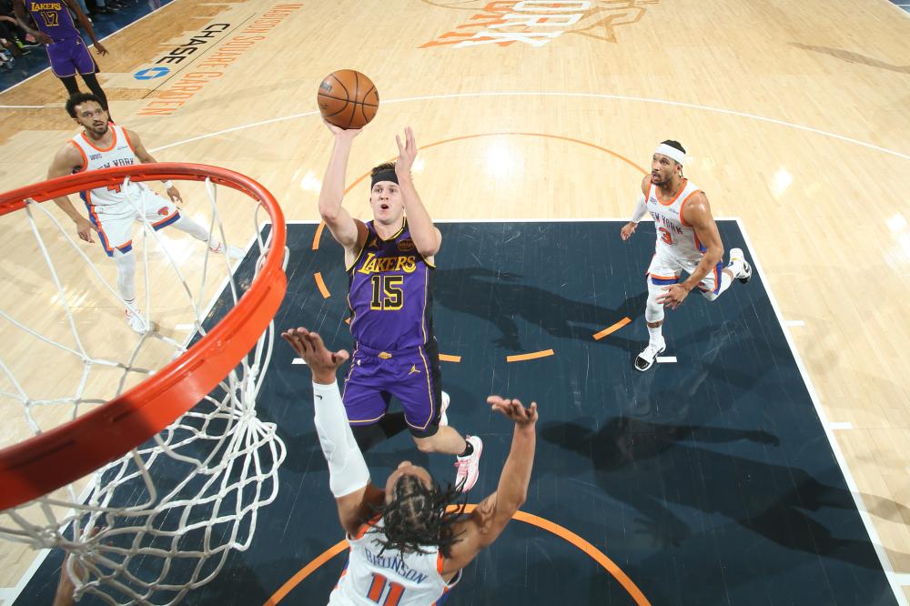 知名球员C 知名球员C