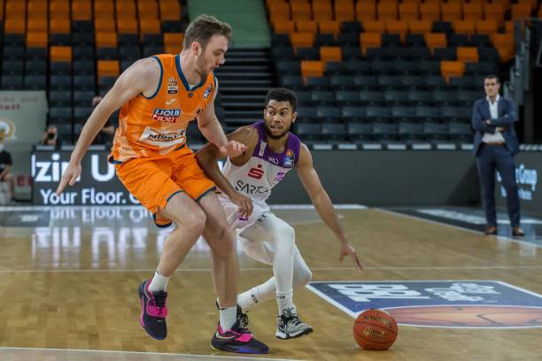 神和战略执 神和战略执